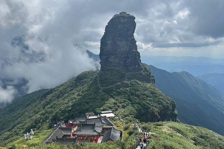 3-Day Private Tour Xijiang and Mount Fanjing from hotels Guiyang