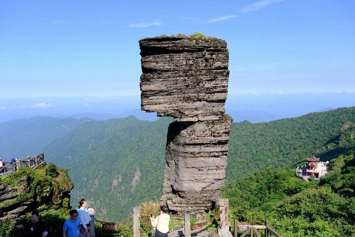 3-Day Private Tour Xijiang and Mount Fanjing from Guiyang airport